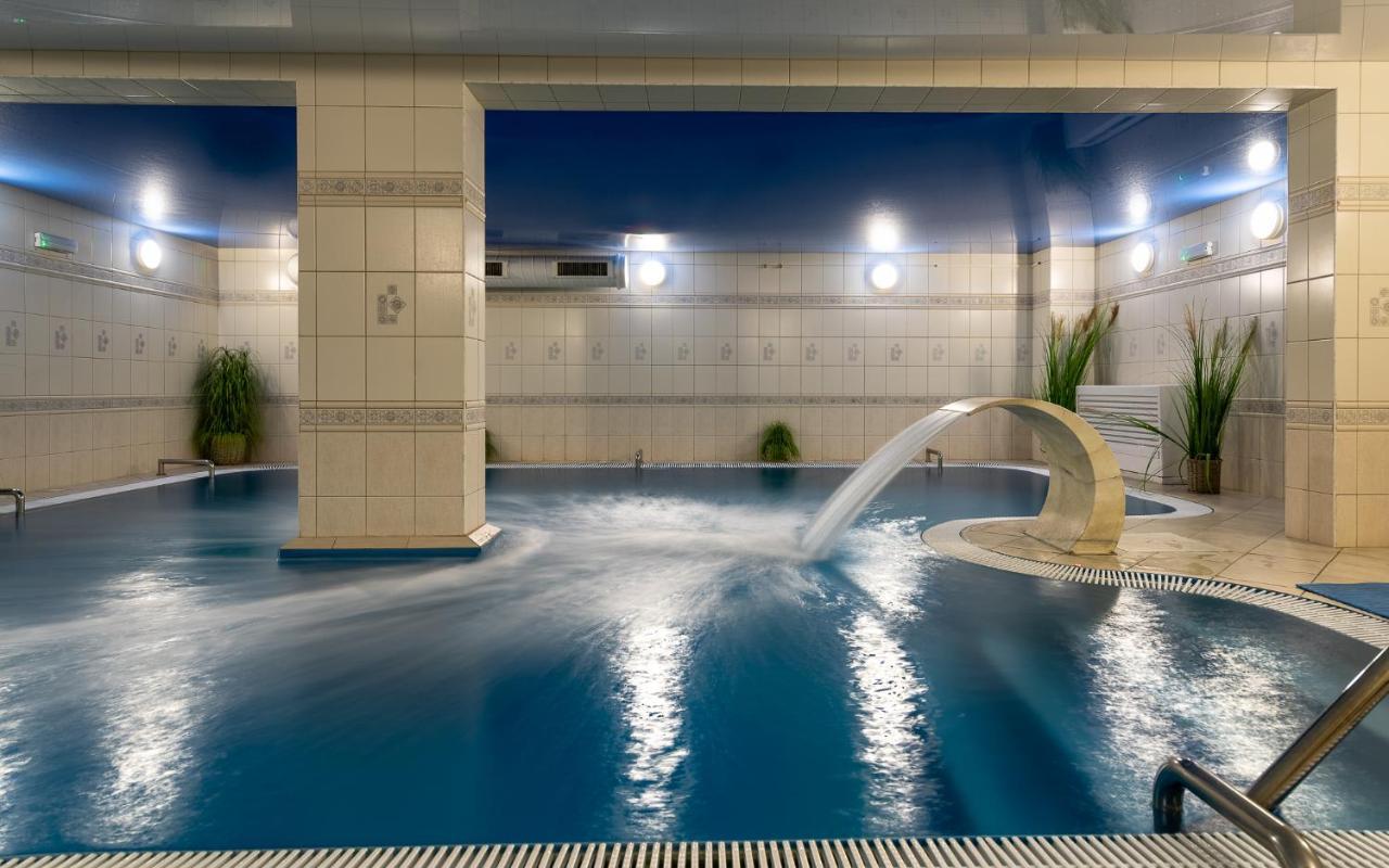 Hotel Wodnik Twoj Hotel Z Widokiem Na Morze Устроне-Морске Экстерьер фото
