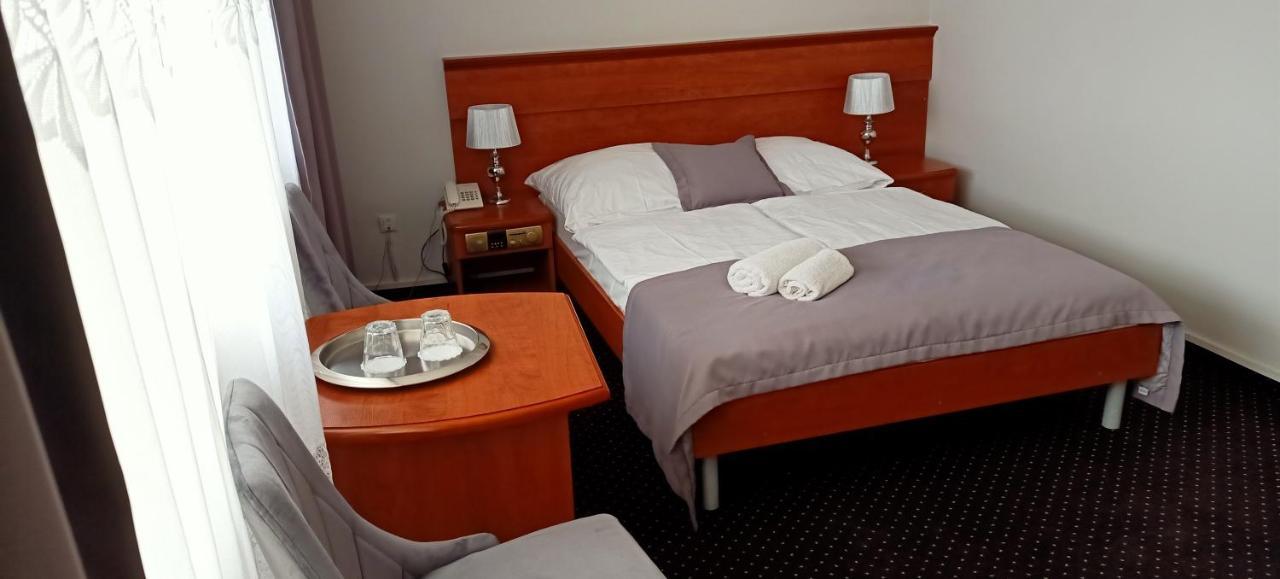 Hotel Wodnik Twoj Hotel Z Widokiem Na Morze Устроне-Морске Экстерьер фото