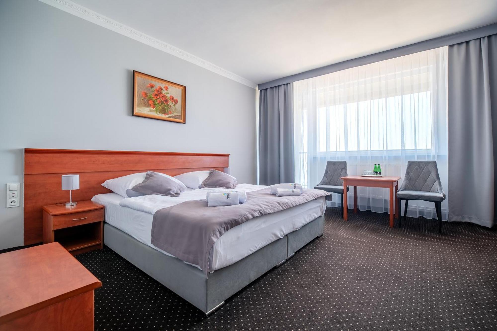 Hotel Wodnik Twoj Hotel Z Widokiem Na Morze Устроне-Морске Экстерьер фото